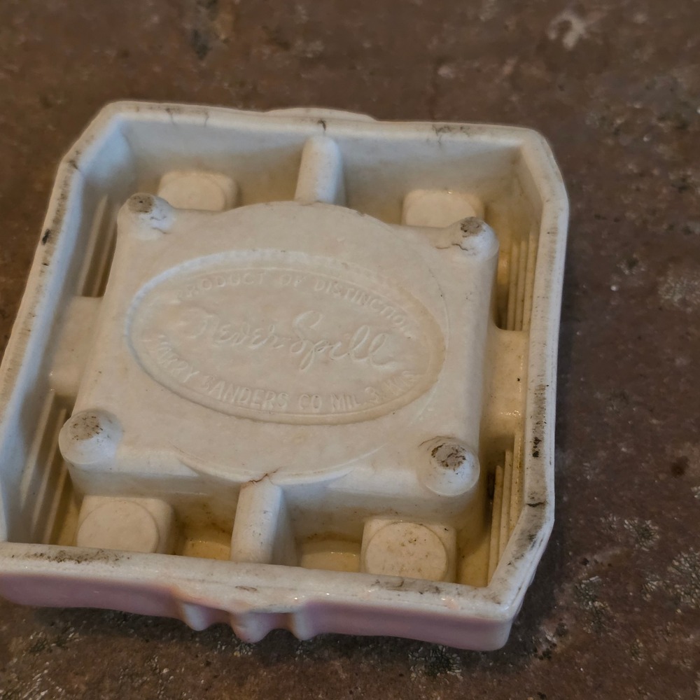 Vintage MCM Never-Spill Pink Ashtray Art Deco Harry Sanders Milwaukee Wisconsin - Picture 5 of 7